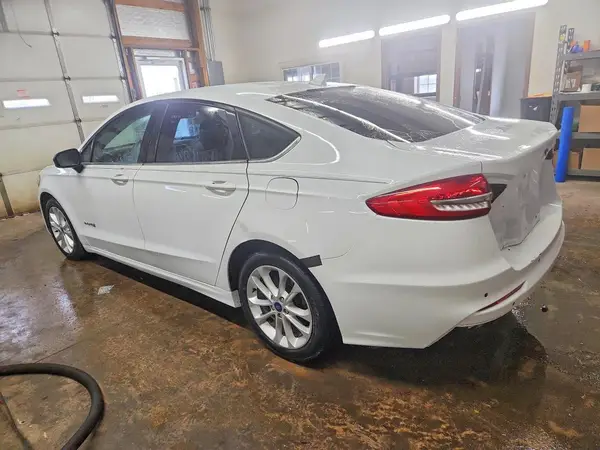 3FA6P0LU8KR241091 2019 FORD FUSION - Image 2