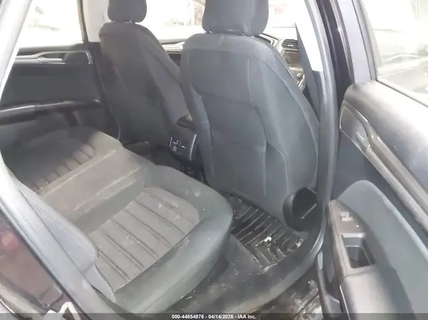 3FA6P0LU8KR241916 2019 FORD FUSION - Image 8