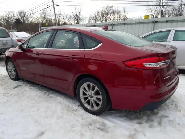 3FA6P0LU8KR257632 2019 FORD FUSION - Image 2