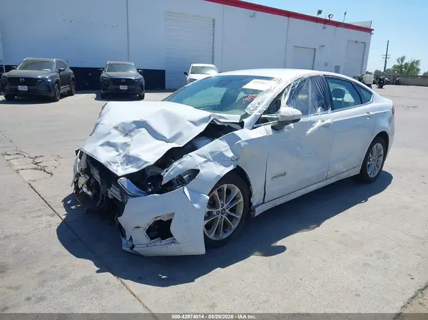 3FA6P0LU8KR262930 2019 FORD FUSION - Image 2