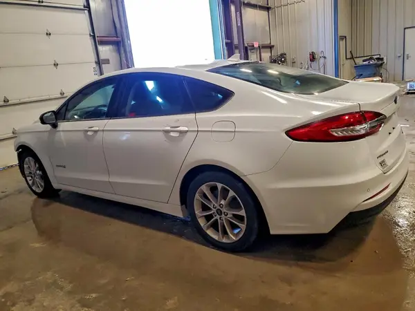 3FA6P0LU8KR263186 2019 FORD FUSION - Image 2