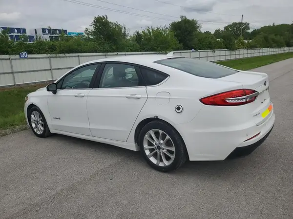 3FA6P0LU8KR264001 2019 FORD FUSION - Image 2