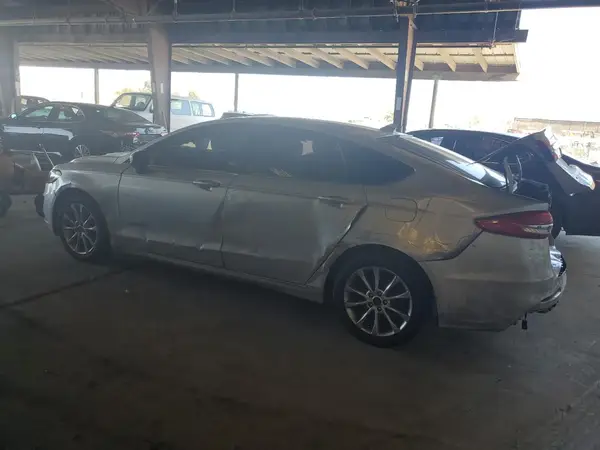 3FA6P0LU8KR272213 2019 FORD FUSION - Image 2