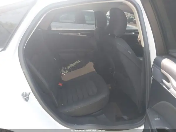 3FA6P0LU8KR272390 2019 FORD FUSION - Image 8