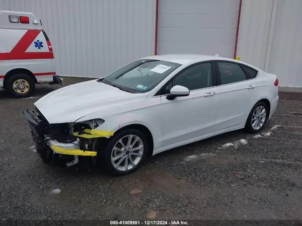 3FA6P0LU8KR278500 2019 FORD FUSION - Image 2
