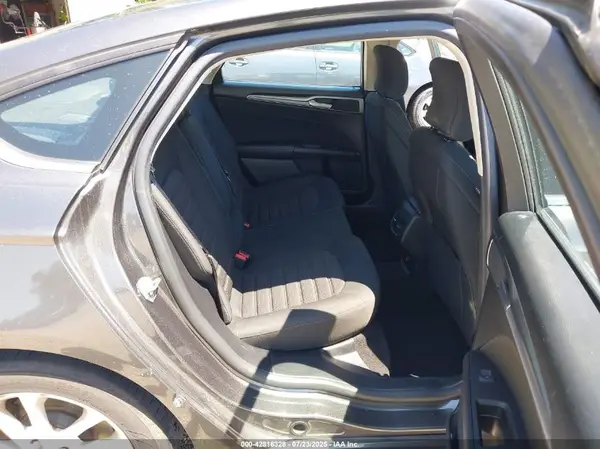 3FA6P0LU8KR286208 2019 FORD FUSION - Image 8