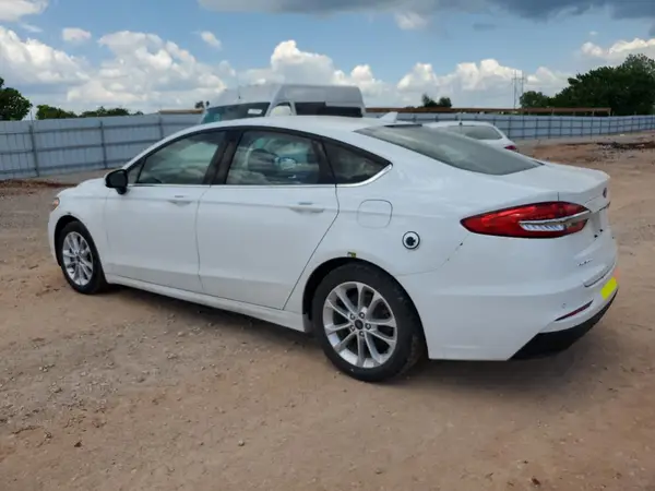 3FA6P0LU8LR119073 2020 FORD FUSION - Image 2