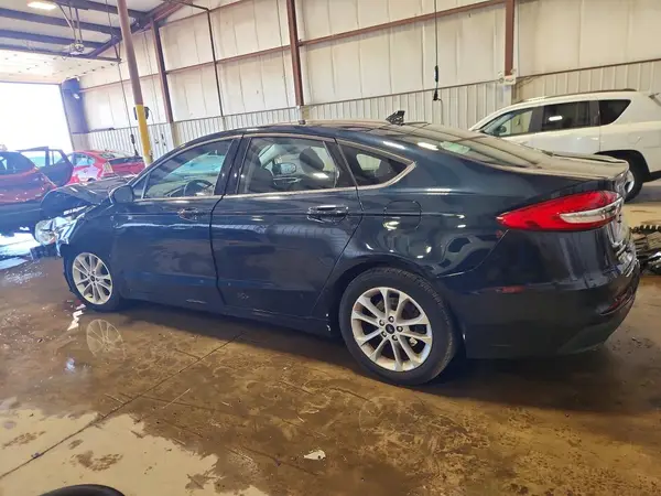 3FA6P0LU8LR159122 2020 FORD FUSION - Image 2