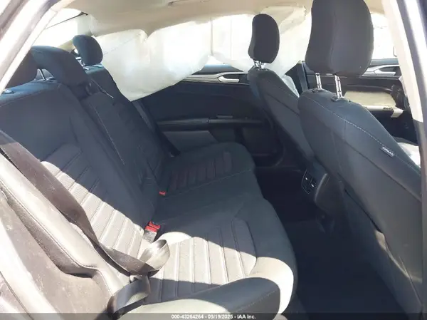 3FA6P0LU8LR171772 2020 FORD FUSION - Image 8