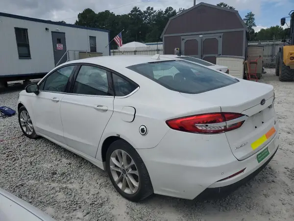 3FA6P0LU8LR177068 2020 FORD FUSION - Image 2