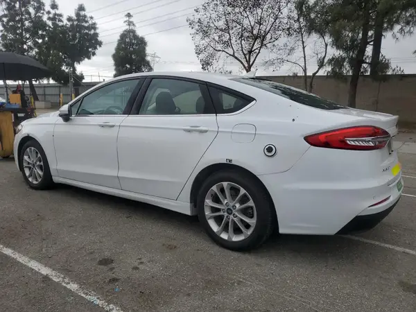 3FA6P0LU8LR177071 2020 FORD FUSION - Image 2