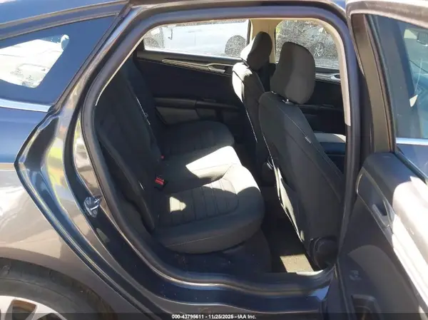 3FA6P0LU8LR221120 2020 FORD FUSION - Image 8