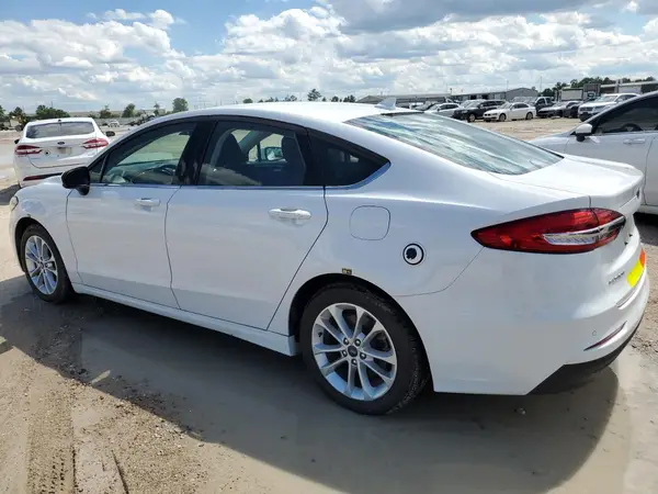 3FA6P0LU8LR262458 2020 FORD FUSION - Image 2