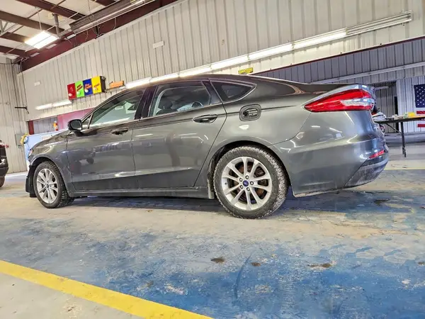 3FA6P0LU8LR263710 2020 FORD FUSION - Image 2