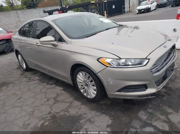 3FA6P0LU9GR115815 2016 FORD FUSION - Image 1