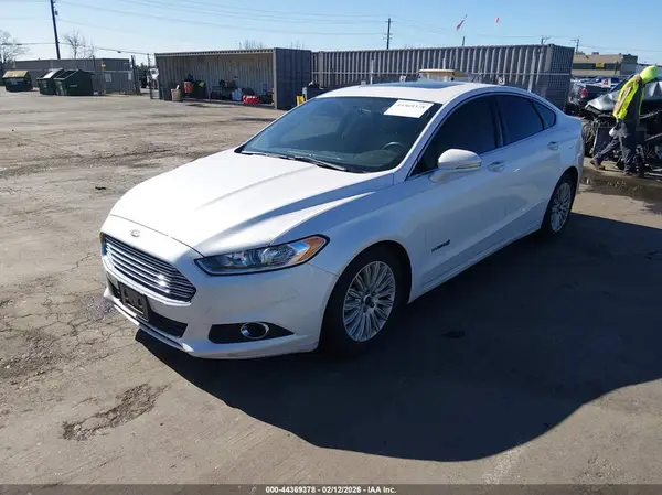 3FA6P0LU9GR116012 2016 FORD FUSION - Image 2