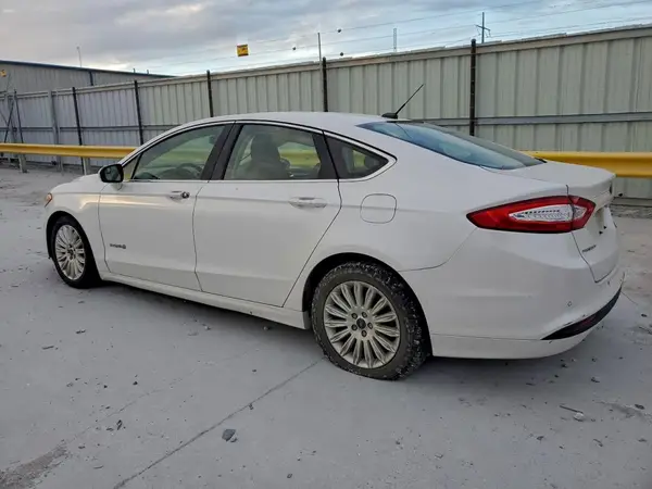 3FA6P0LU9GR156199 2016 FORD FUSION - Image 2