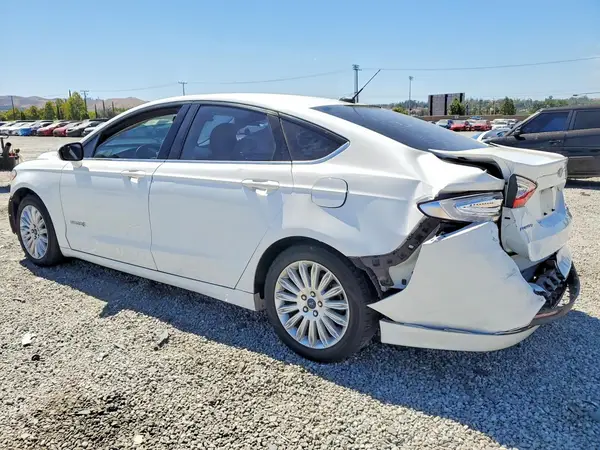 3FA6P0LU9GR176310 2016 FORD FUSION - Image 2