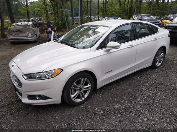 3FA6P0LU9GR239082 2016 FORD FUSION - Image 2