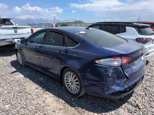 3FA6P0LU9GR262815 2016 FORD FUSION - Image 2