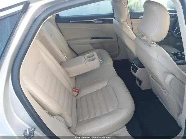 3FA6P0LU9GR296558 2016 FORD FUSION - Image 8