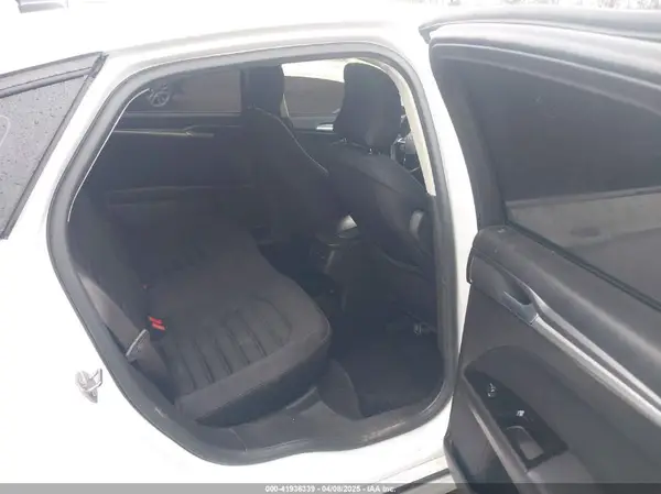 3FA6P0LU9GR318204 2016 FORD FUSION - Image 8