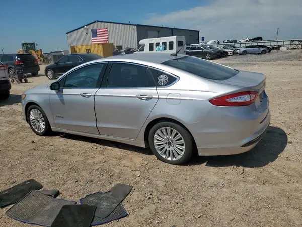 3FA6P0LU9GR365586 2016 FORD FUSION - Image 2