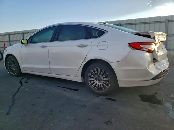 3FA6P0LU9GR376684 2016 FORD FUSION - Image 2