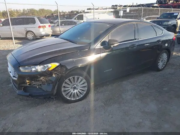 3FA6P0LU9GR389080 2016 FORD FUSION - Image 2