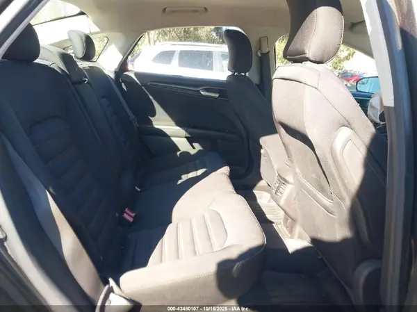 3FA6P0LU9GR398815 2016 FORD FUSION - Image 8