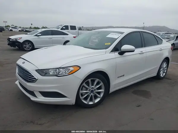 3FA6P0LU9HR110552 2017 FORD FUSION - Image 2