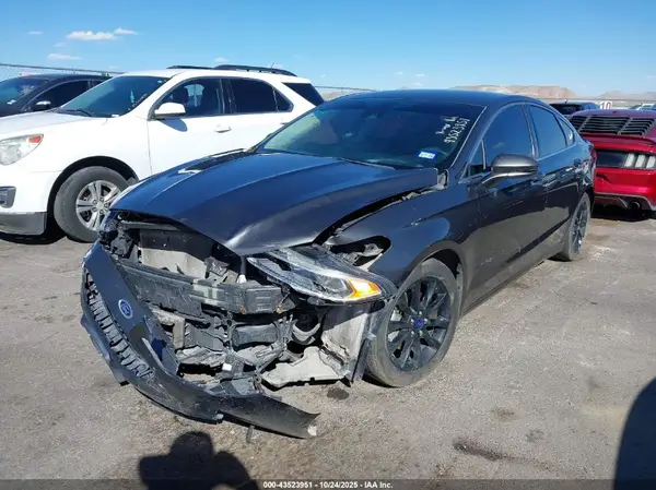 3FA6P0LU9HR159914 2017 FORD FUSION - Image 2