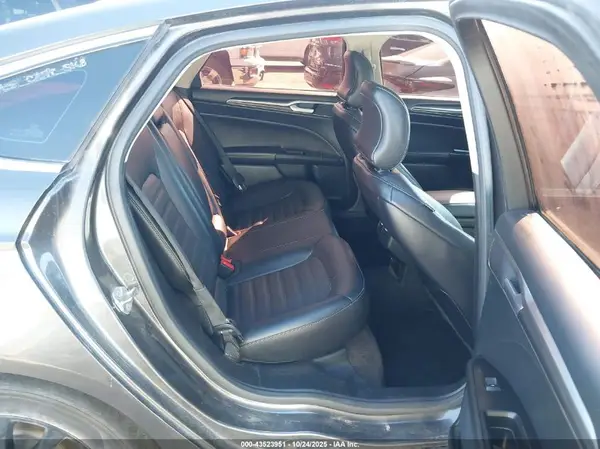 3FA6P0LU9HR159914 2017 FORD FUSION - Image 8