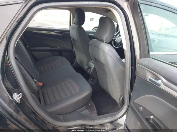 3FA6P0LU9HR182951 2017 FORD FUSION - Image 8