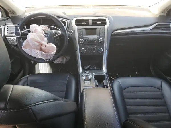 3FA6P0LU9HR217052 2017 FORD FUSION - Image 8