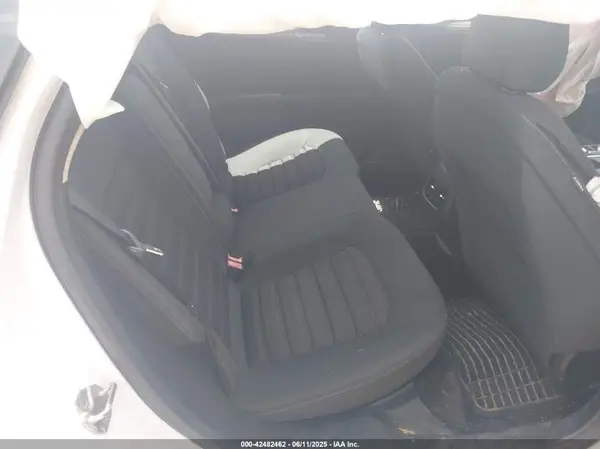 3FA6P0LU9HR222817 2017 FORD FUSION - Image 8
