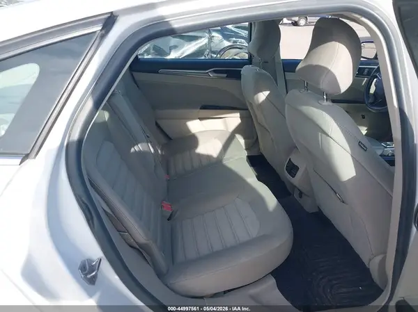3FA6P0LU9HR278417 2017 FORD FUSION - Image 8