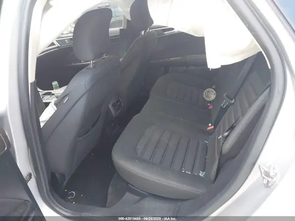 3FA6P0LU9HR315692 2017 FORD FUSION - Image 8