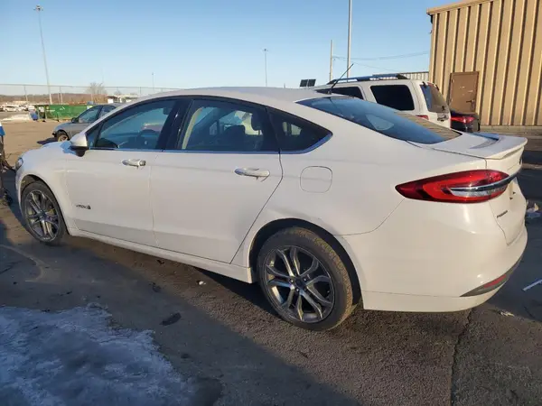 3FA6P0LU9HR315756 2017 FORD FUSION - Image 2
