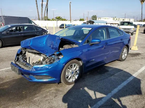 3FA6P0LU9HR323579 2017 FORD FUSION - Image 1