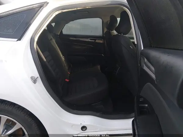 3FA6P0LU9HR326983 2017 FORD FUSION - Image 8