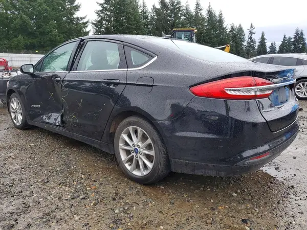 3FA6P0LU9HR373883 2017 FORD FUSION - Image 2