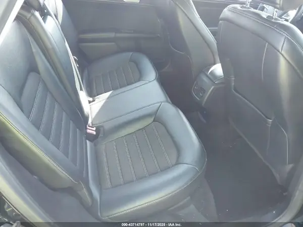 3FA6P0LU9HR374094 2017 FORD FUSION - Image 8