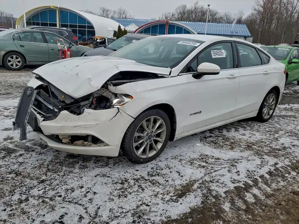3FA6P0LU9HR385127 2017 FORD FUSION - Image 1