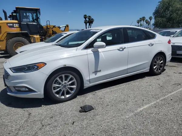 3FA6P0LU9HR408910 2017 FORD FUSION - Image 1