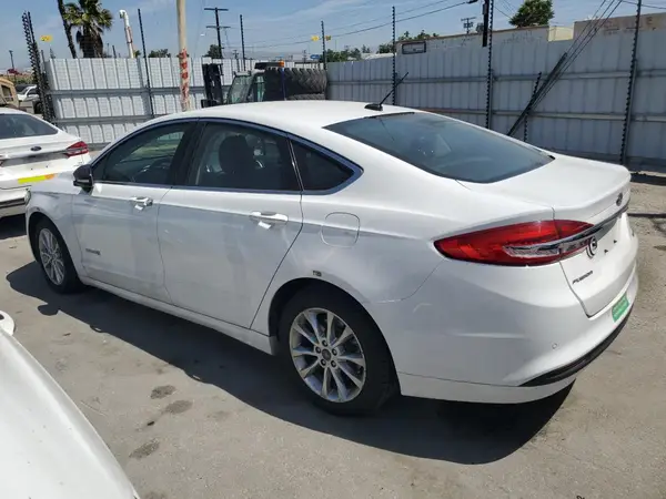 3FA6P0LU9HR408941 2017 FORD FUSION - Image 2