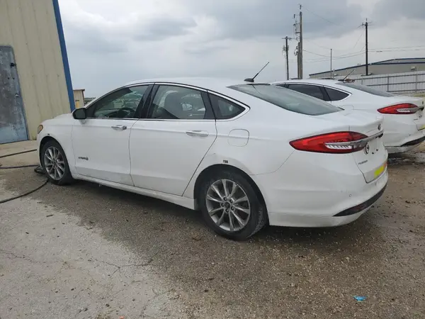 3FA6P0LU9HR408955 2017 FORD FUSION - Image 2
