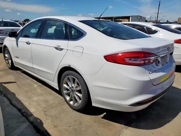 3FA6P0LU9HR409068 2017 FORD FUSION - Image 2