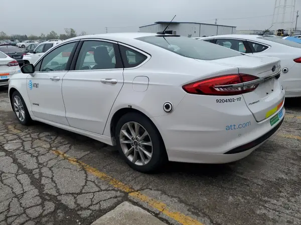 3FA6P0LU9HR409085 2017 FORD FUSION - Image 2