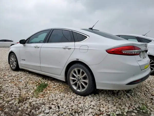 3FA6P0LU9HR409135 2017 FORD FUSION - Image 2